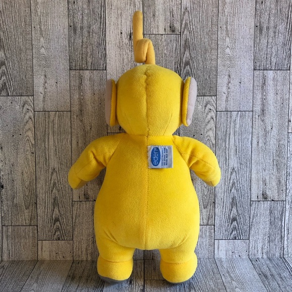 Eden - Vintage 1998 Teletubbies Laa Laa Yellow Plush Doll Flocked Face - Picture 4 of 9